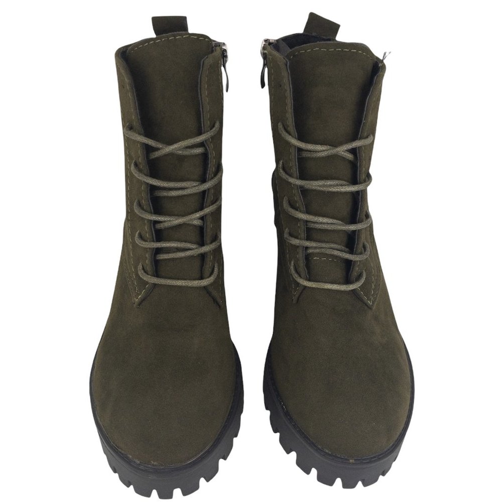Army Green Boots/Size 7.5, 8, 9 Available